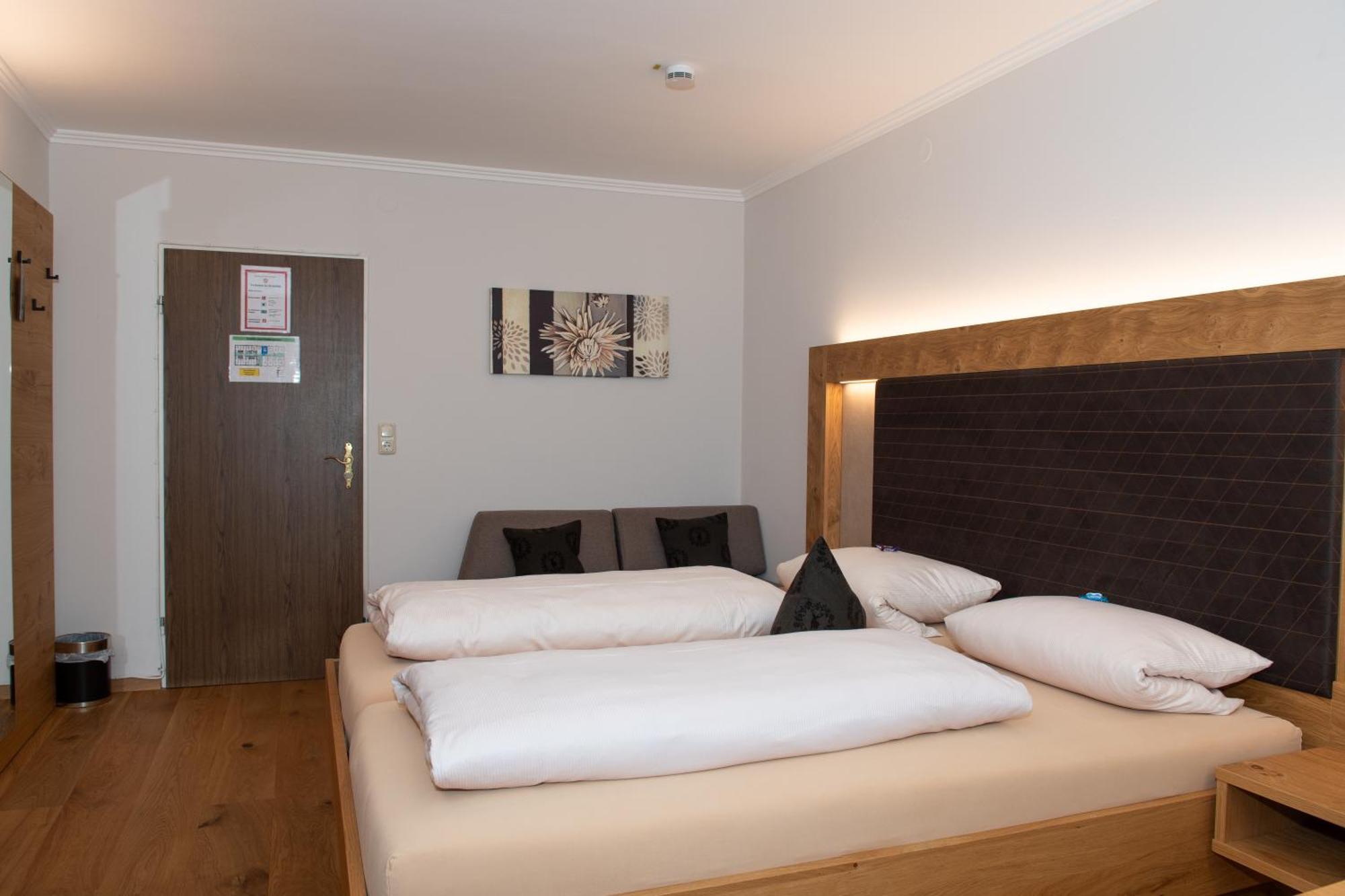 Oberpframmern Hotel Bockmaier מראה חיצוני תמונה